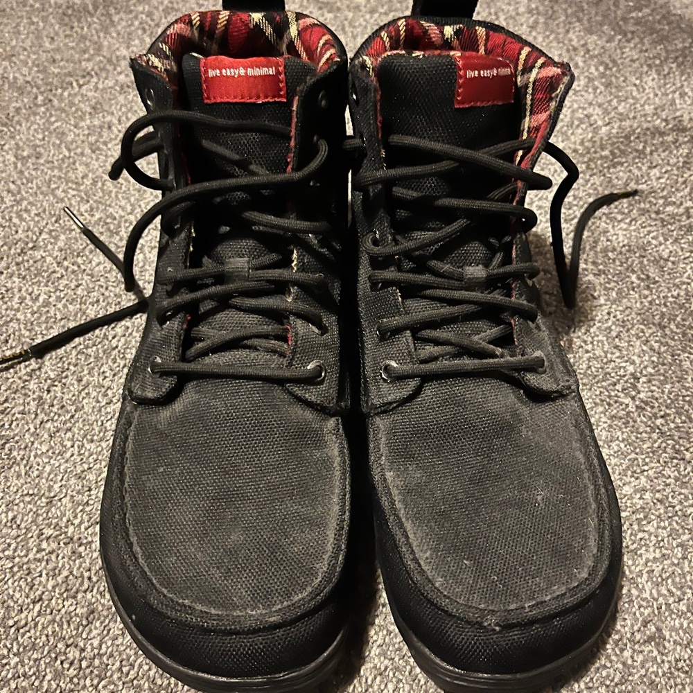 Lems Boulder Boot black men’s 9/women’s 8